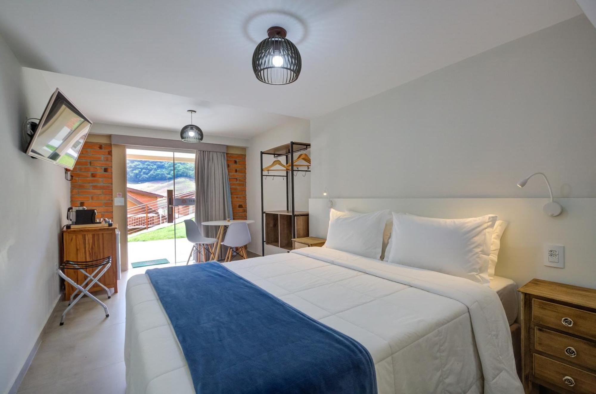 Filimahalo Hotel Serra Negra  Zewnętrze zdjęcie